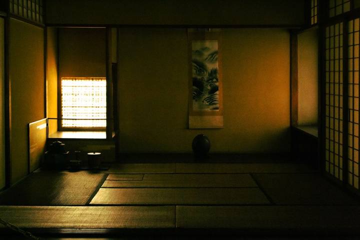 館内